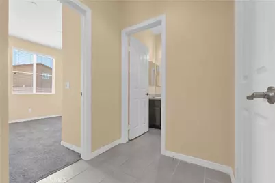 4043 Bristlecone Pine Lane, San Bernardino, CA 92407 - Photo 7