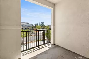16571 Wyndham, Fontana, CA 92336 - Photo 23