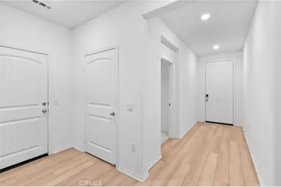16571 Wyndham #9, Fontana, CA 92336 - Photo 5