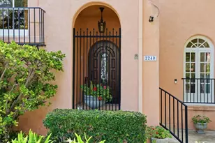 2240 N Berendo, Los Angeles, CA 90027 - Photo 3