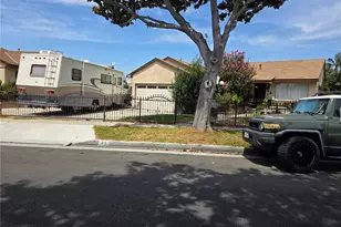 41 W Barclay, Long Beach, CA 90805 - Photo 1