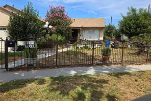41 W Barclay, Long Beach, CA 90805 - Photo 5