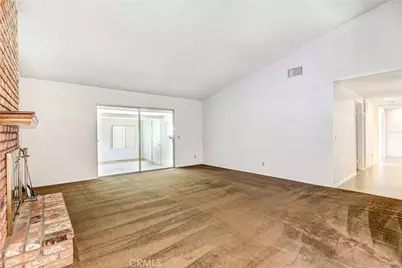 9136 Dumond Drive, Fontana, CA 92335 - Photo 7
