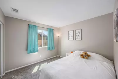 913 Condor, Barstow, CA 92311 - Photo 21