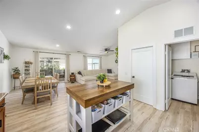 913 Condor, Barstow, CA 92311 - Photo 15