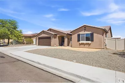 913 Condor, Barstow, CA 92311 - Photo 5