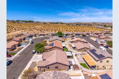 913 Condor, Barstow, CA 92311 - Photo 41