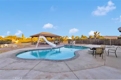 8755 Kittering, Oak Hills, CA 92344 - Photo 37