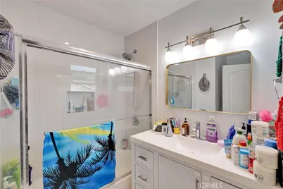 8811 Mary Avenue, Los Angeles, CA 90002 - Photo 23