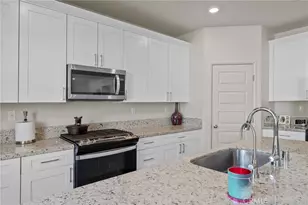 35256 Lopez, Beaumont, CA 92223 - Photo 5