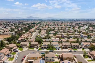 15454 Hoover Ln, Fontana, CA 92336 - Photo 33
