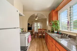 2210 Scott, Los Angeles, CA 90026 - Photo 11