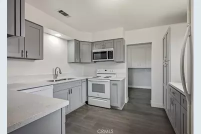 548 E Etiwanda, Rialto, CA 92376 - Photo 15