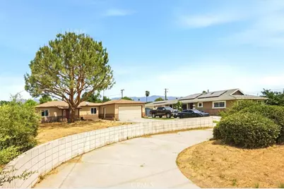 548 E Etiwanda, Rialto, CA 92376 - Photo 5