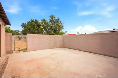 548 E Etiwanda, Rialto, CA 92376 - Photo 29