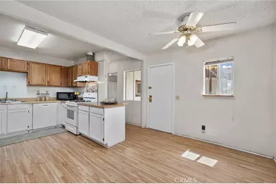 1356 1/2 Bowen, Upland, CA 91786 - Photo 5