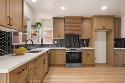 2280 San Francisco, Long Beach, CA 90806 - Photo 13