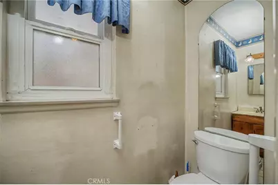 138 N Vecino Avenue, Glendora, CA 91741 - Photo 35