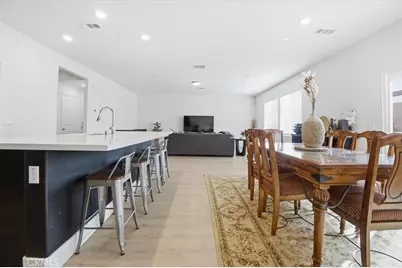 14219 Fir St, Oak Hills, CA 92344 - Photo 13