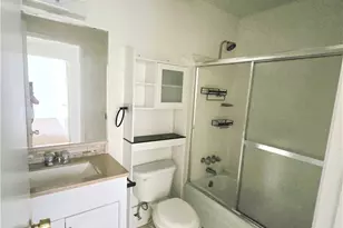 21135 Bancroft Ct, California City, CA 93505 - Photo 9