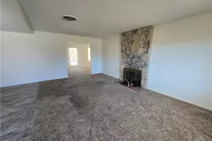 21135 Bancroft Ct, California City, CA 93505 - Photo 5