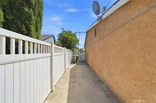 805 N Lyman Ave, Covina, CA 91724 - Photo 37