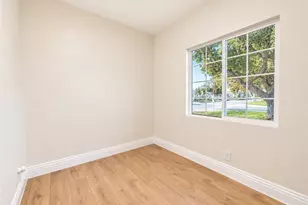 554 W Verness St, Covina, CA 91723 - Photo 25