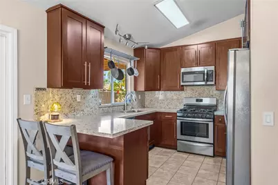 143 W Avenue L, Calimesa, CA 92320 - Photo 13