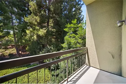 805 Temple Terrace #301, Los Angeles, CA 90042 - Photo 17