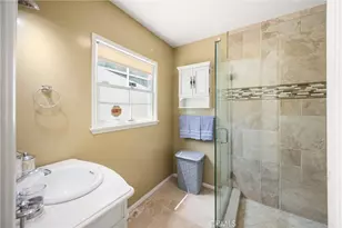 606 E Parkdale Dr, San Bernardino, CA 92404 - Photo 45