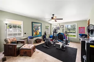 606 E Parkdale Dr, San Bernardino, CA 92404 - Photo 15