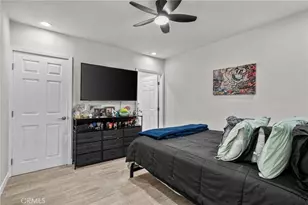 7941 Lemona Ave, Panorama City, CA 91402 - Photo 15