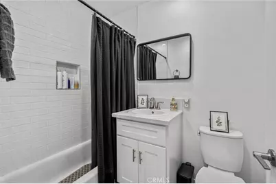 7941 Lemona Avenue, Panorama City, CA 91402 - Photo 15