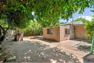 7941 Lemona Avenue, Panorama City, CA 91402 - Photo 21