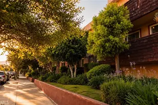 5349 Newcastle, Encino, CA 91316 - Photo 57