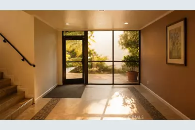 5349 Newcastle #34, Encino, CA 91316 - Photo 3