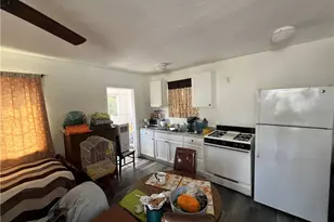727 Oakford, East Los Angeles, CA 90022 - Photo 17