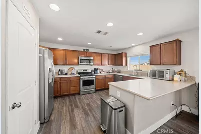 804 Amadova Drive, Perris, CA 92571 - Photo 5