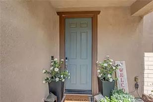 17621 Perilla, San Bernardino, CA 92407 - Photo 5