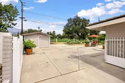 1328 Loma Sola, Upland, CA 91786 - Photo 45