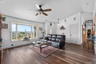 18678 Newman Avenue, Riverside, CA 92508 - Photo 5
