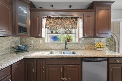 1001 Highland Court, Upland, CA 91786 - Photo 9