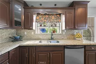 1001 Highland Ct, Upland, CA 91786 - Photo 9