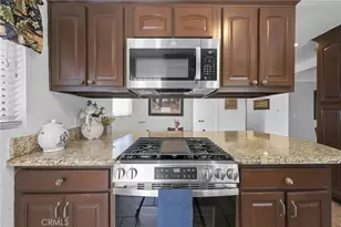 1001 Highland Ct, Upland, CA 91786 - Photo 11