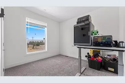 10370 Beekley, Pinon Hills, CA 92371 - Photo 25