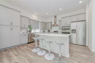 136 Rondo, Irvine, CA 92618 - Photo 3