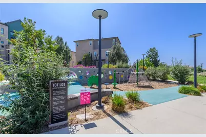 136 Rondo, Irvine, CA 92618 - Photo 41