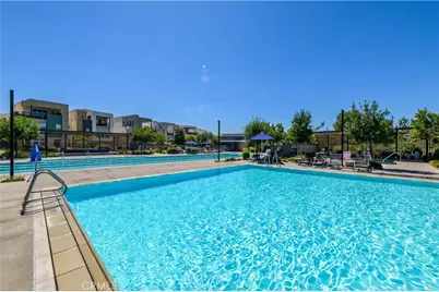 136 Rondo, Irvine, CA 92618 - Photo 37