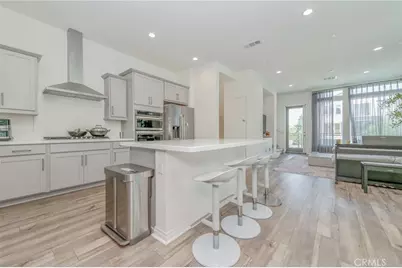 136 Rondo, Irvine, CA 92618 - Photo 3