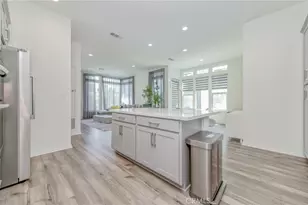 136 Rondo, Irvine, CA 92618 - Photo 5